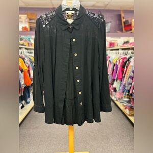 Simply NNoelle Ladies SAmall Blck Lace jacket/Cover up
